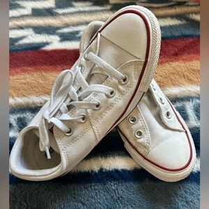 Converse all stars women's 6 low tops